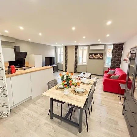 Duplex Refait A Neuf Au Coeur De *