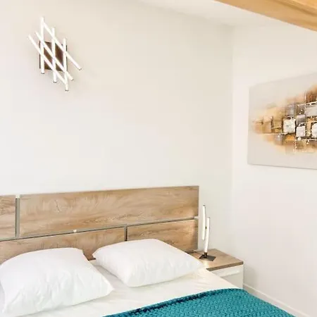 Duplex Refait A Neuf Au Coeur De Apartamento Sanary-sur-Mer